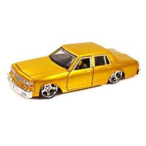  1987 Chevrolet Caprice 1/26 Purple c/o Toys & Games