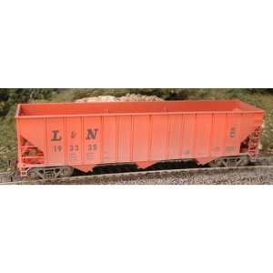  Bowser Manufacturing HO Scale RTR 100 Ton Hopper/Weather 