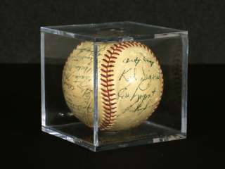 YANKEES 1952 Rare Team Signed (17) Vintage Baseball JSA LOA Cert 