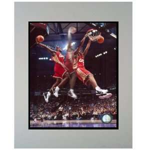  Lebron James Photograph in a 11 x 14 Matted Photograph 