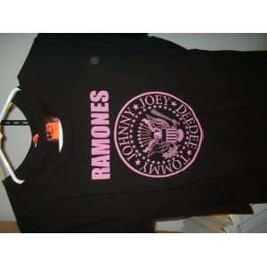  Ramones Logo girls tee [XL] 