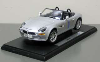 BMW Z8 Diecast Model Car   Welly   Silver   118 Scale  