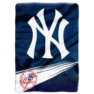  New York Yankees 60x80 Royal Plush Raschel Agression Style 