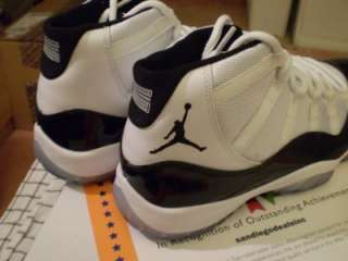 2011 Nike Air Jordan XI 11 Retro White, Black, Concord Size 10 100% 