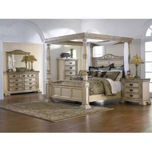   Hill King Bedroom Set by Broyhill Furniture