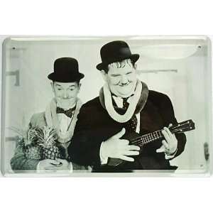  tin plate Stan Laurel and Oliver Hardy as Tweedledum and Tweedledee 