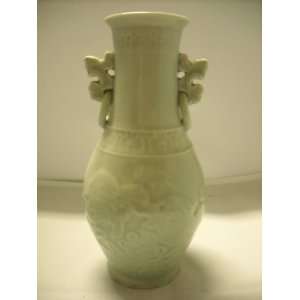 Chinese Lions Jade Color Vase New