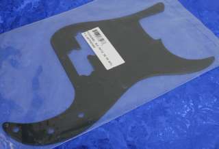 Fender Squier Precision P Bass Black 1 Ply Pickguard 0077497000 