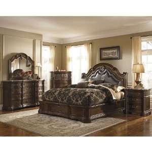  Pulaski Furniture Courtland Platform Bedroom Set (King 