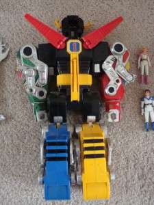   Panosh Place Voltron not Complete. Please see photos for condition