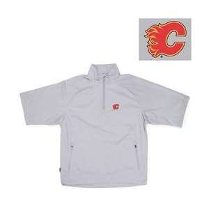  Antigua Calgary Flames Official 1/2 Zip Windshirt   Silver 