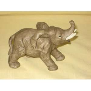  1989 Lefton ELEPHANT Trunk Up Porcelain Figurine   4x3 