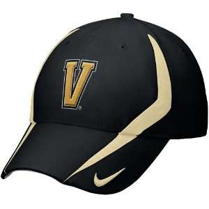com Nike Vanderbilt Commodores Black 2009 Players Swoosh Flex Fit Hat 