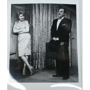    585 THE LUCY SHOW 8X10 LUCILLE BALL MR MOONEY 