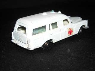 Vintage Lesney Matchbox 3 Mercedes Benz Binz Ambulance  