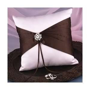  Perfectly Chic Pillow Arts, Crafts & Sewing