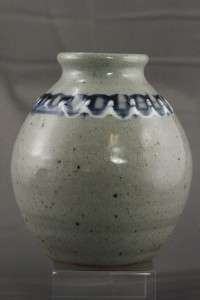   Art Pottery 1978 Blue & White Speckled Glazed Redware Vase  
