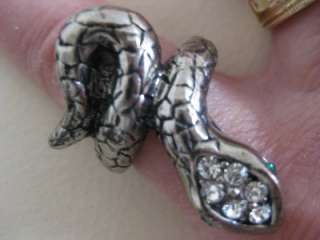 Ladies Silver color Snake shaped Ring w/green eyes sz 7  