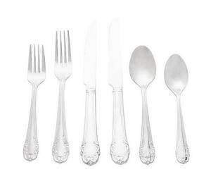 NEW REED AND BARTON SAVILLE GARDEN 90PC FLATWARE SET SERVICE FOR 12 