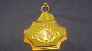 Vintage JARU Plaque Cupids Crown Colonial Green Velvet Gold Trim 