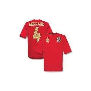  England Gerrard #4 Away Soccer Jersey Size Large Sports 
