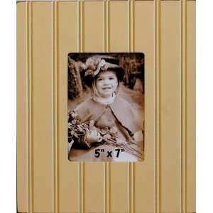  Beadboard Picture Frame Ivory painted Wood with 5x7 