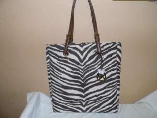 198 Guaranteed Authentic Michael Kors Tiger Striped Canvas Leather LG 