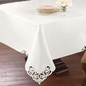  Chris Madden Cut out Table Linens