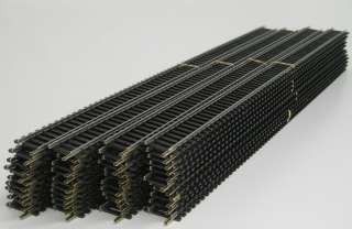 HO Lot of 48   18 Straight Track New TYCO w/joiners   