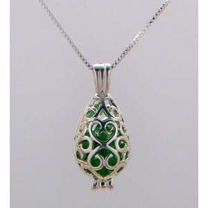   Recycled 1960s Emerald Beer Bottle Silver Filigree Necklace Jewelry