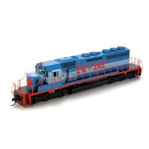  HO RTR SD40 2 w/81 Nose, NdeM #13035 Toys & Games