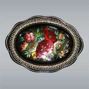   painted TRAY with floral ornaments. Vintage Russian style. Black metal