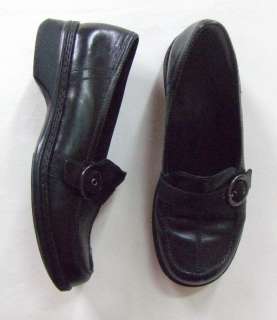 Womens Clarks Black Leather Buckle Loafer Shoe 7 M  