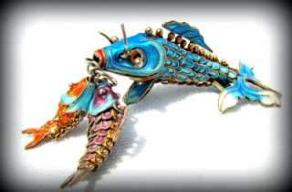 EXQUISITE Old CHINESE IMPORT Articulated ENAMELTriple FISH 