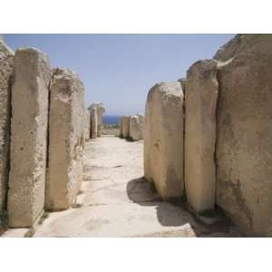  Mnajdra, a Megalithic Temple Constructed at the End of the 