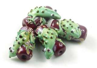 Lampwork Handmade Green Red Lizard Hug Tree Beads (4)  