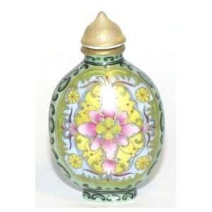  Floral ~ Wucai Porcelain Snuff Bottle