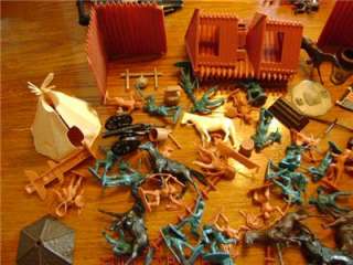 Old MARX / MPC / Other Fort Apache Playset w/ Figures & Horses 1950s 