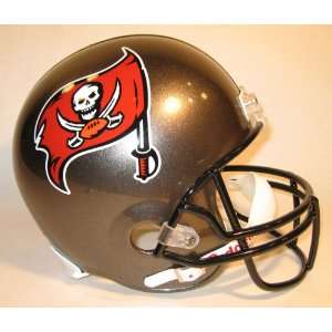   Riddell Replica NFL Tampa Bay BUCCANEERS Football Helmet Sports