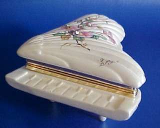 Berger Grand Piano Trinket/Jewelry Box   Italian  