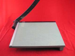 You are viewing a used Premier 19x19 Paper Cutter