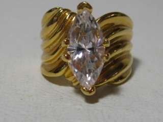 Lovely womens fashion ring, Size 8.25 marked 18KHGE (gold plated 