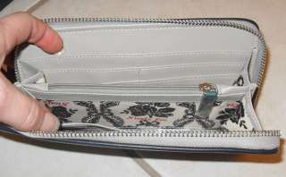card slots for id and credit cards interior coin pouch