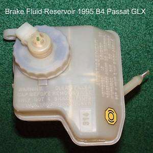 VW B4 Passat Brake Master Fluid Reservoir 1995  