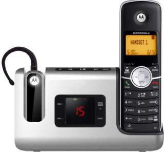 Motorola DECT 6.0 Cordless Phone with Digital Answering System L902 
