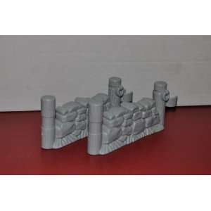  People Stone Wall Fence Pieces (2)   Replacement Figure   Classic 