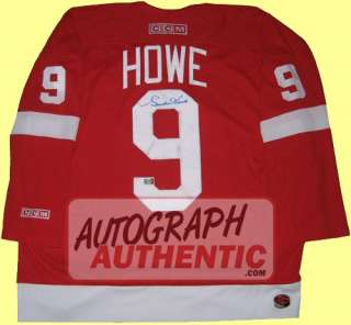 Autographed Gordie Howe Detroit Red Wings Jersey (red)  