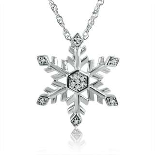 Diamond Snowflake Pendant Necklace in Sterling Silver .09cttw 18 