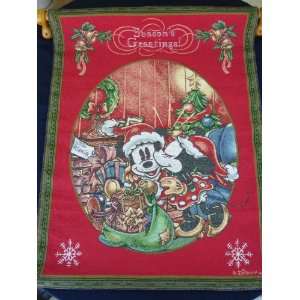  Disneys Mickey & Minnie Mouse Christmas Tapestry Wall 