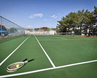 amenities on site amenities pool indoor outdoor tennis racquetball 